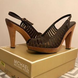 Michael Kors South Side Sling